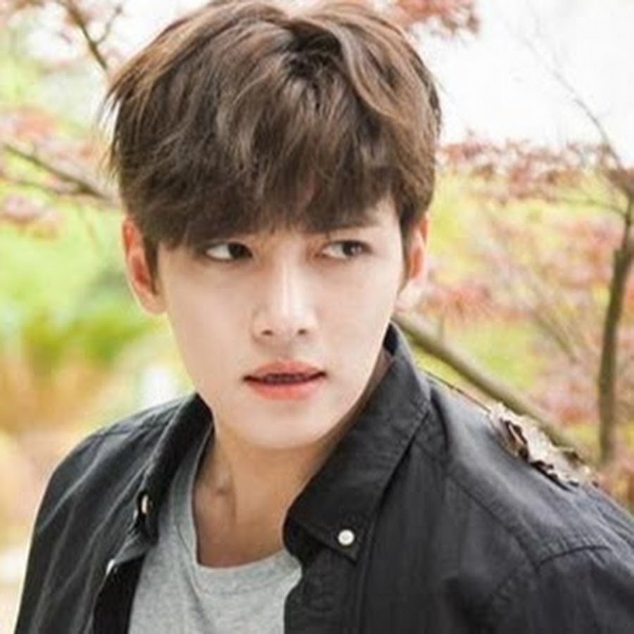 чжи чан ук. актер чжи чан ук и его жена. чжи чан ук свадьба 2021. чжи чан ук. чан ук девушка.