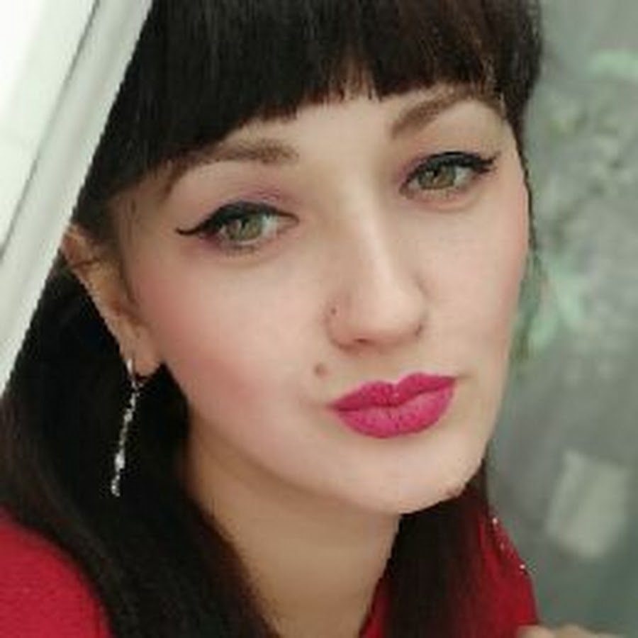Алина Науменко model