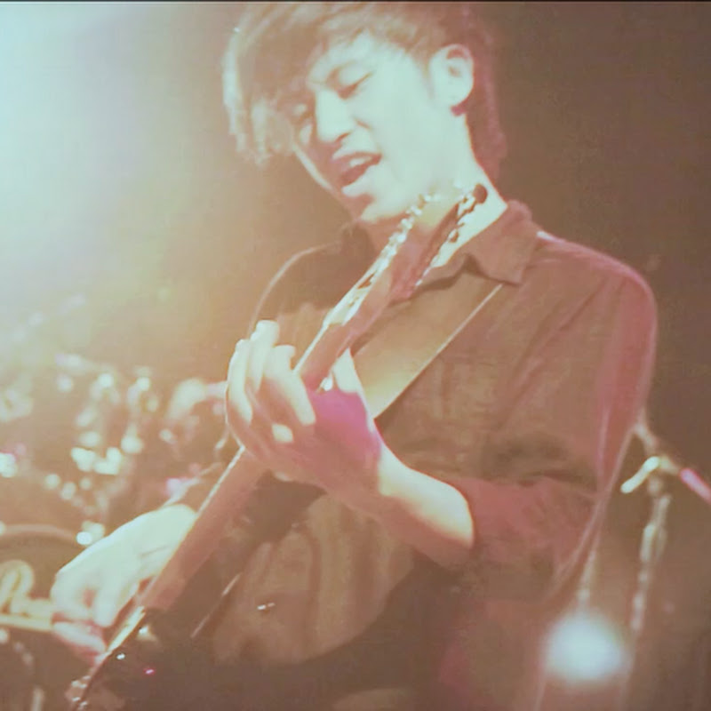 GUITAR makio - 網紅的藏寶箱 