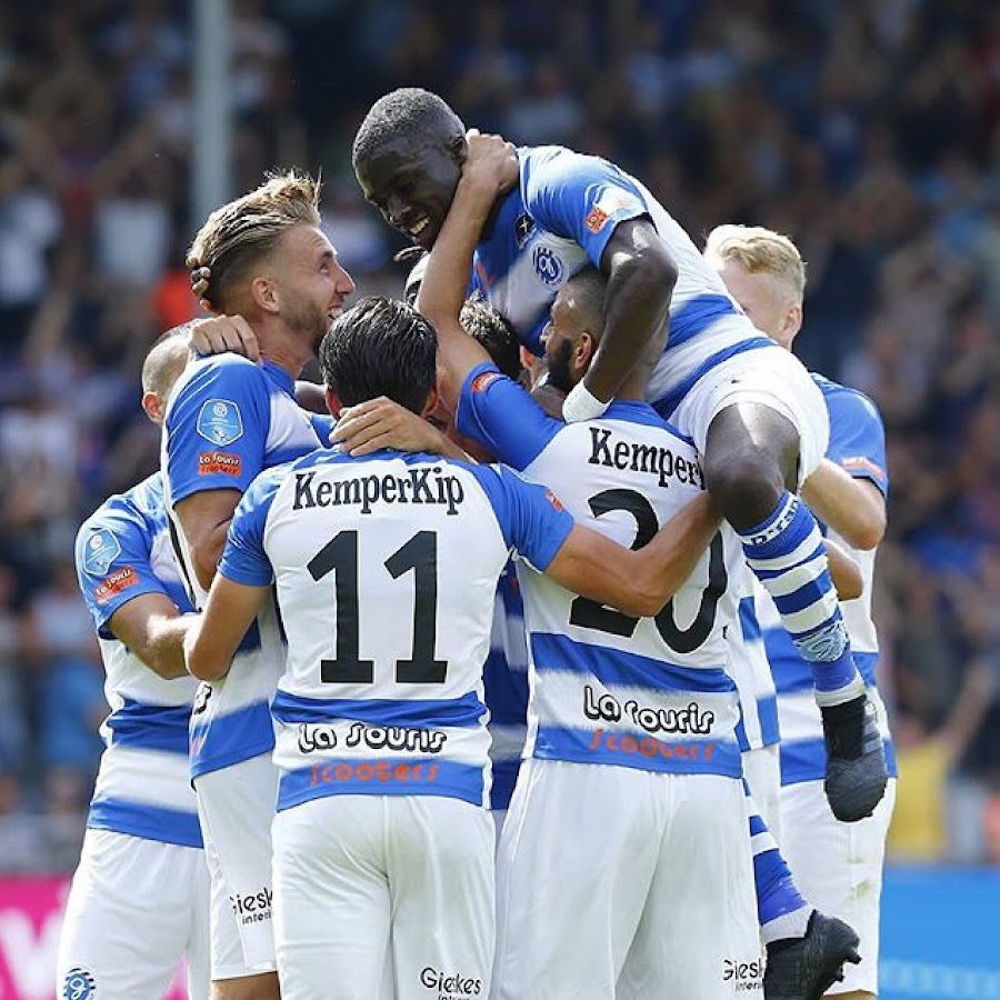 Голландский футболист забил головой в прыжке на чемпионате мира. Йонг псв. Графсхап псв мол. Псв. Йонг псв венло.