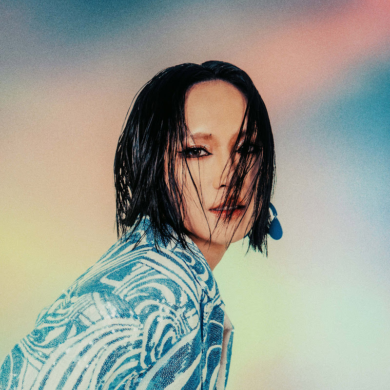 Amuyi呂薔 - 網紅的藏寶箱 