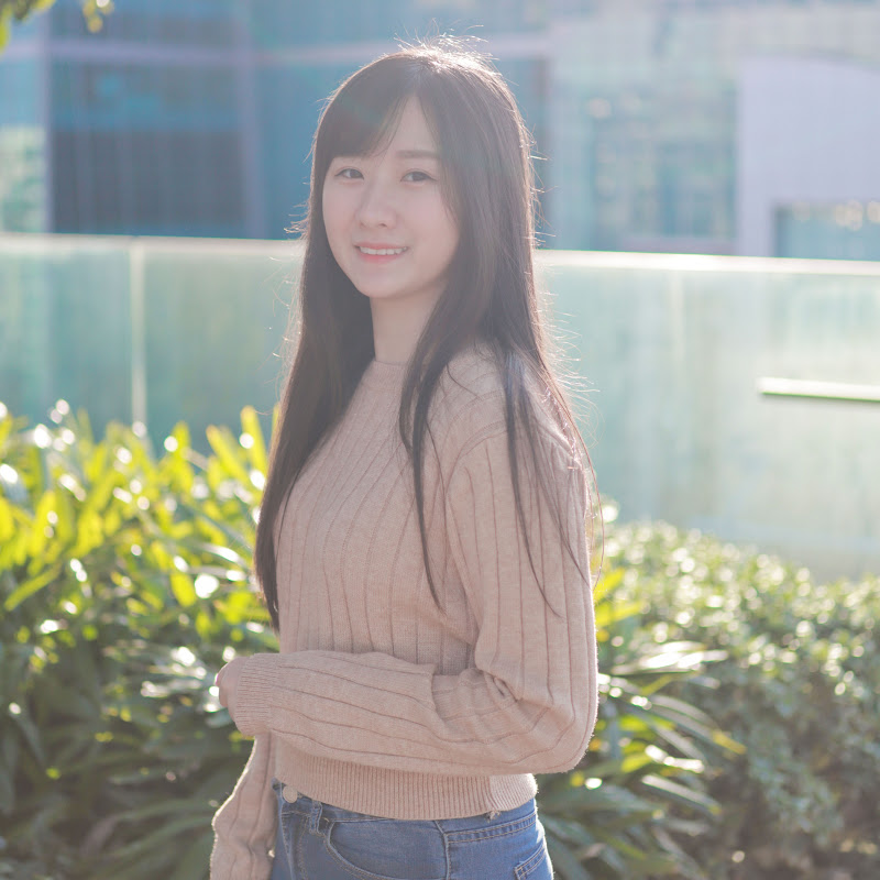 嫺嫺 實況存檔 - 網紅的藏寶箱 