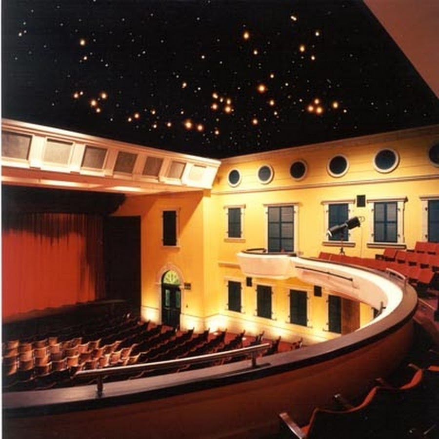 Rialto Theatre.