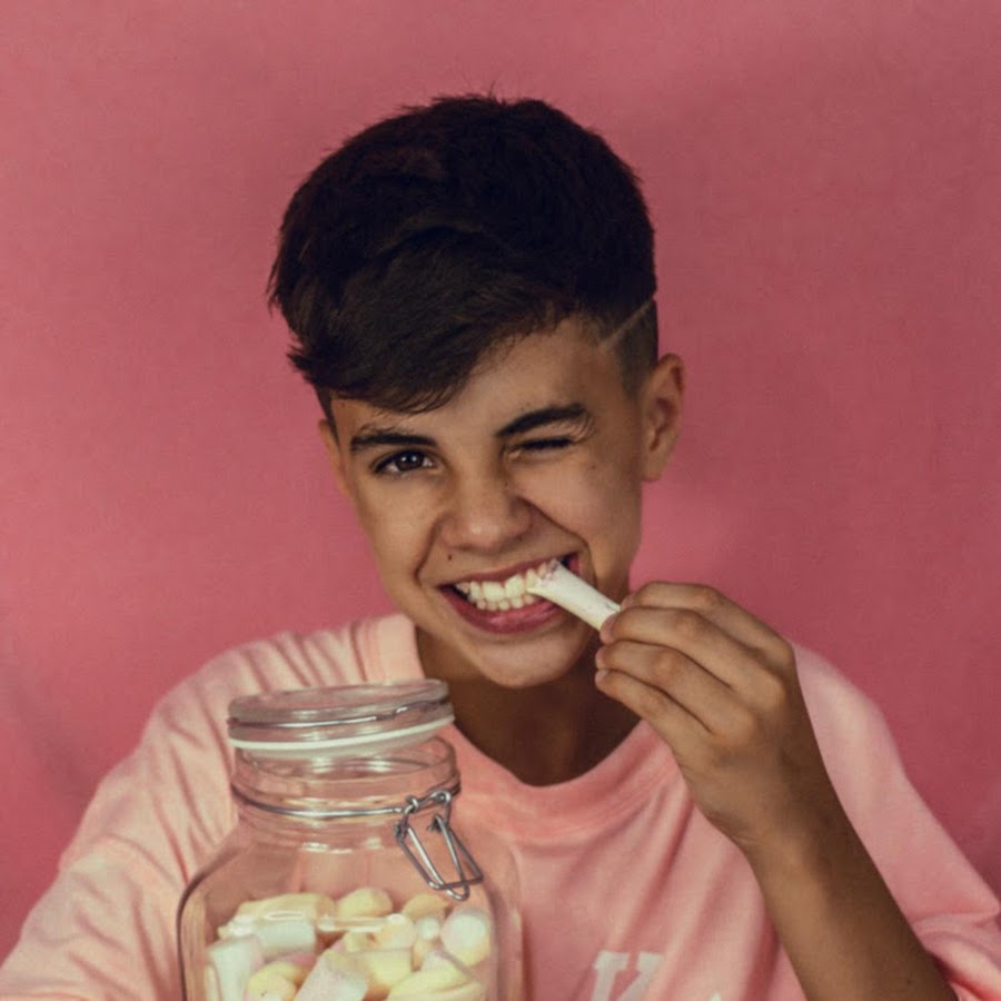 Jose Julio - YouTube.