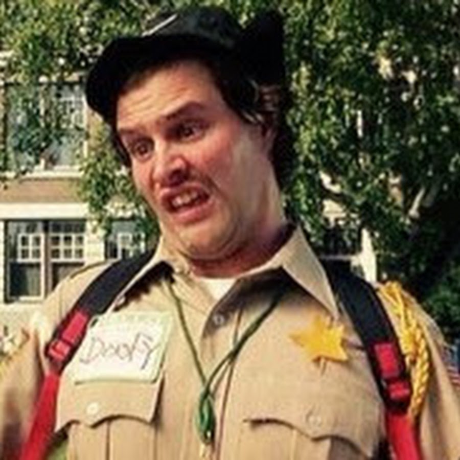 Шериф дуффи. Шериф дуффи. Дейв шеридан дуффи гилмор. Шериф дуффи. Дуффи гилмор.