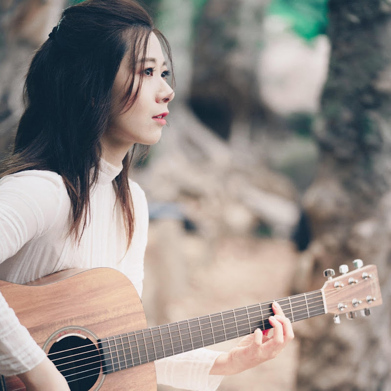 Robynn Yip - 網紅的藏寶箱 