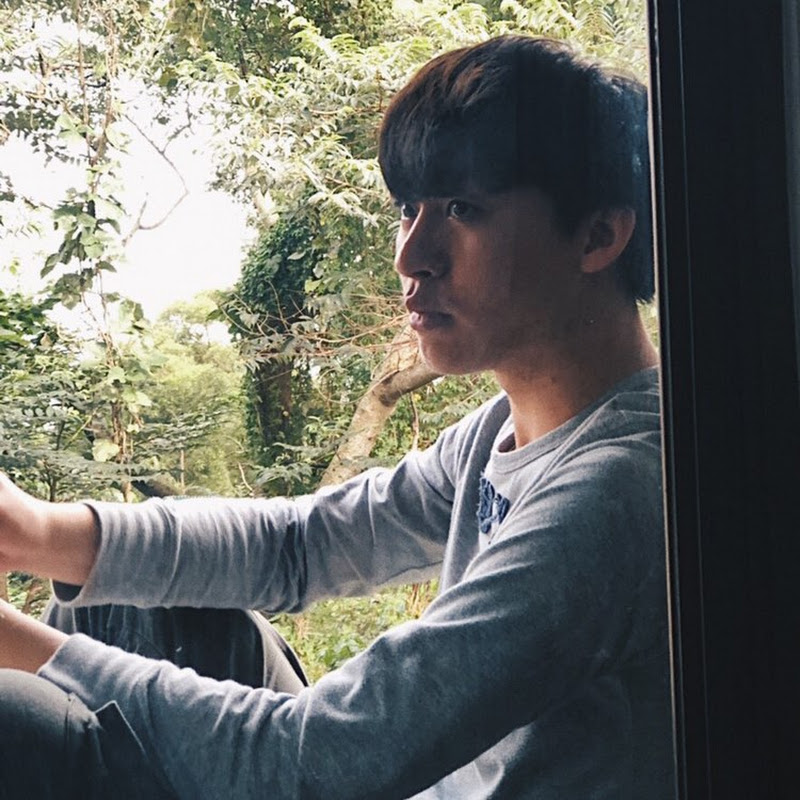 張育銨 - 網紅的藏寶箱 