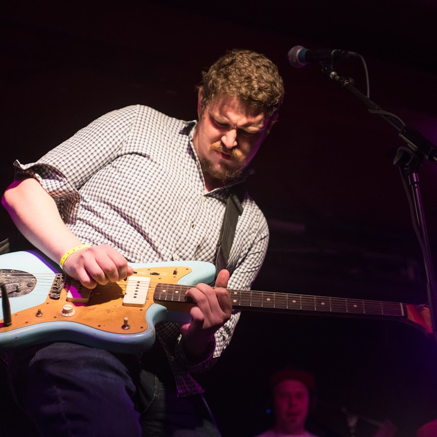 Bob deluxe. Logic. Леонид шутов контент. D'angelico deluxe guitars. Женский парик для радуги дэш.