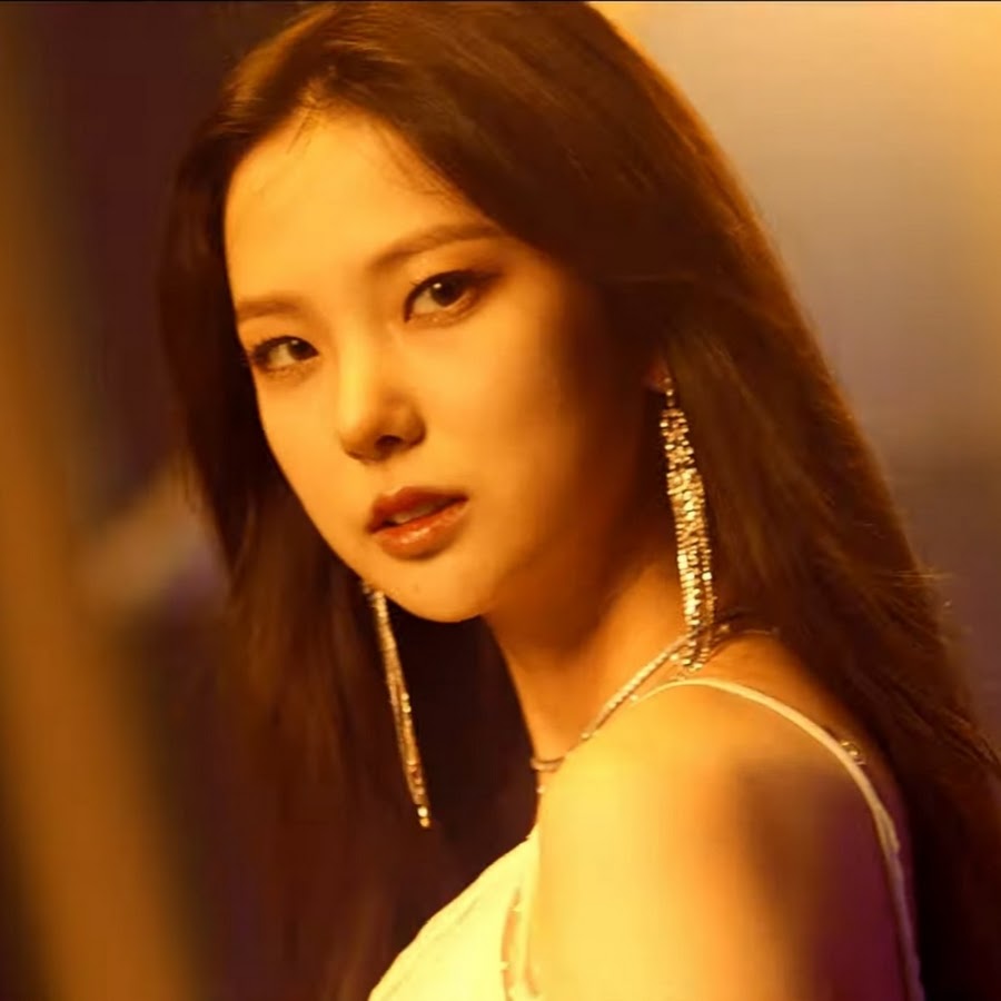 AKedOLQFuoeH3eDe_EXT4r9Rowi6VCjWHLea7SWF3T3kSA=s900-c-k-c0x00ffffff-no-rj