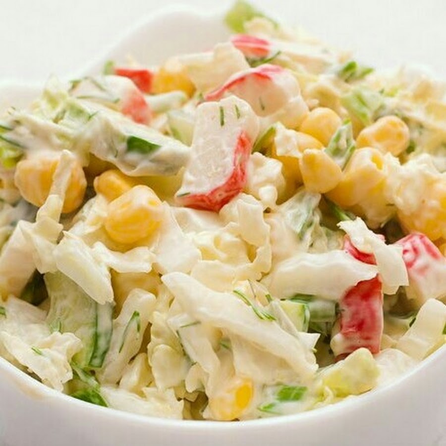 Салат капуста крабовое мясо кукуруза