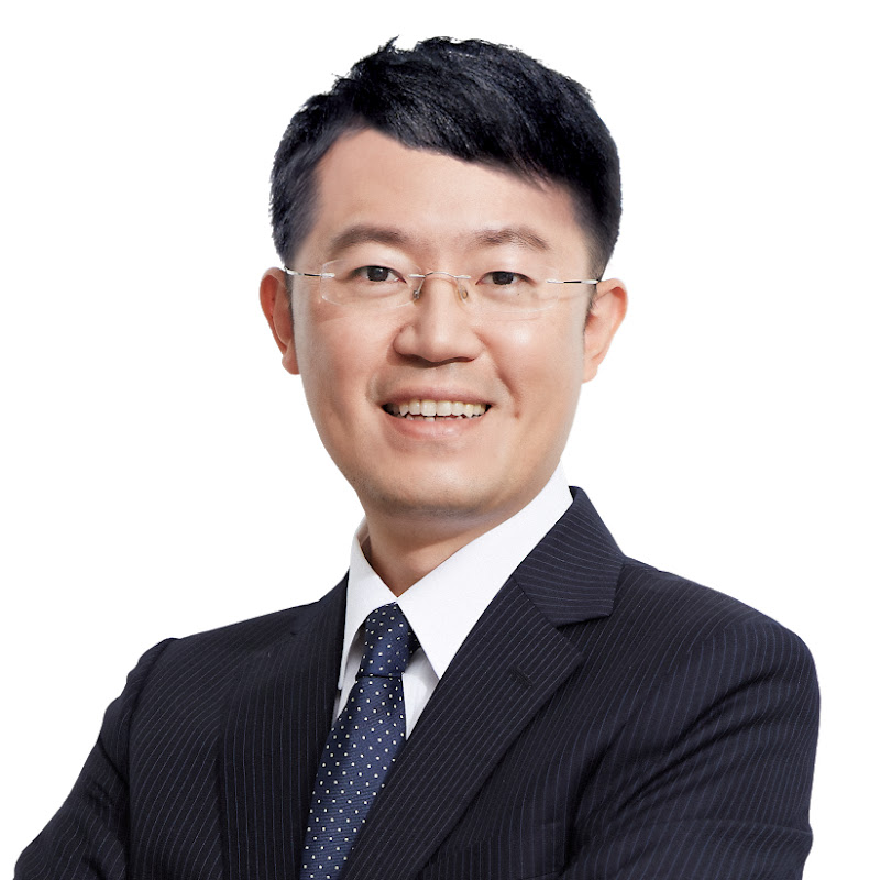 李坤城議員服務處 - 網紅的藏寶箱 