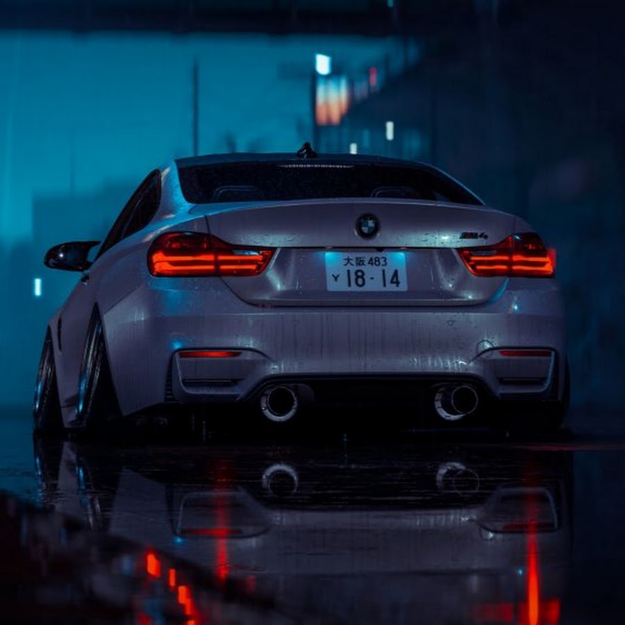 BMW m4 Night Rain