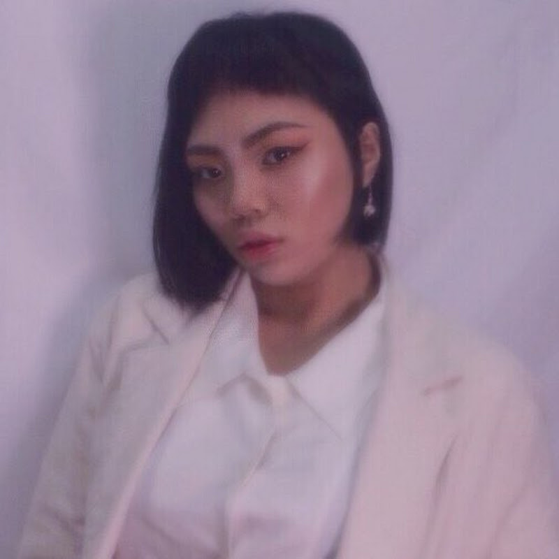 YEN TZU資品妍 - 網紅的藏寶箱 