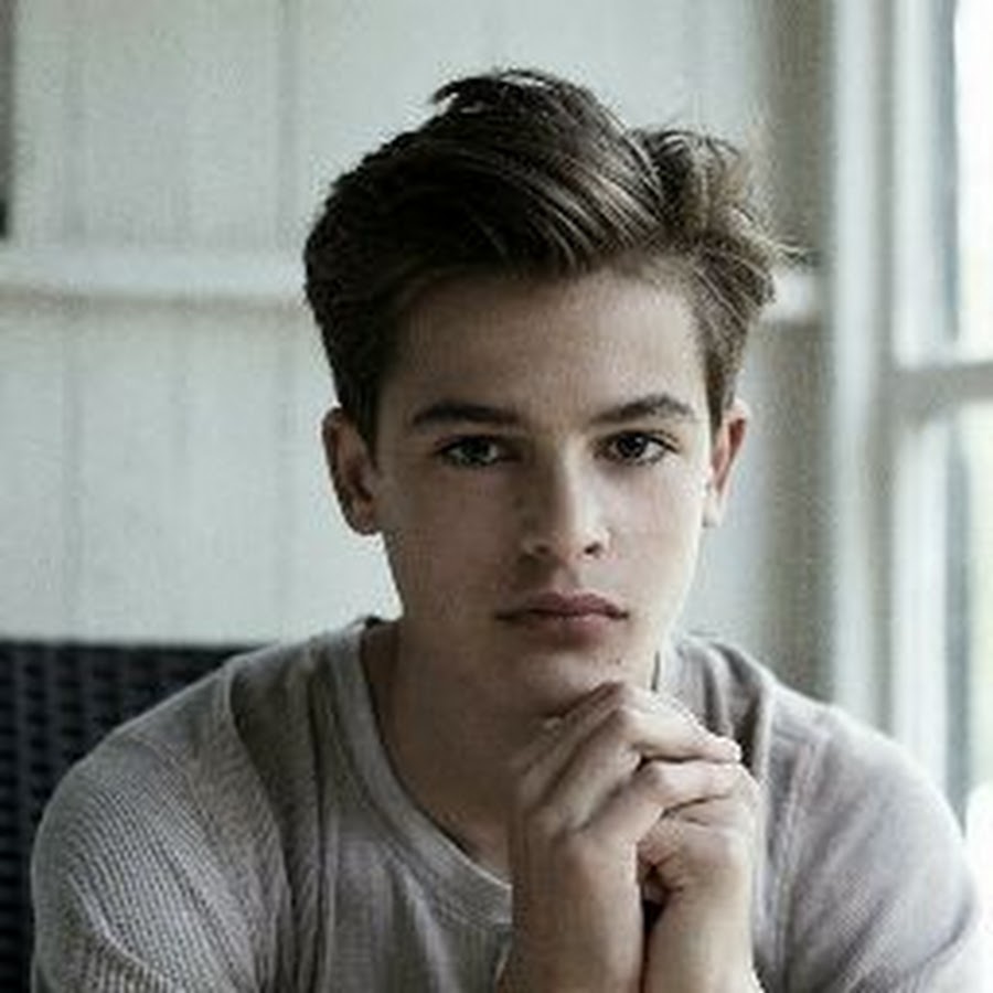 Красивые парни 2022 подростки