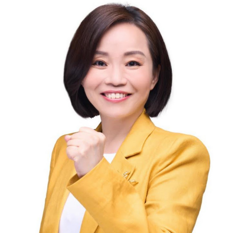 邱靖雅 - 網紅的藏寶箱 