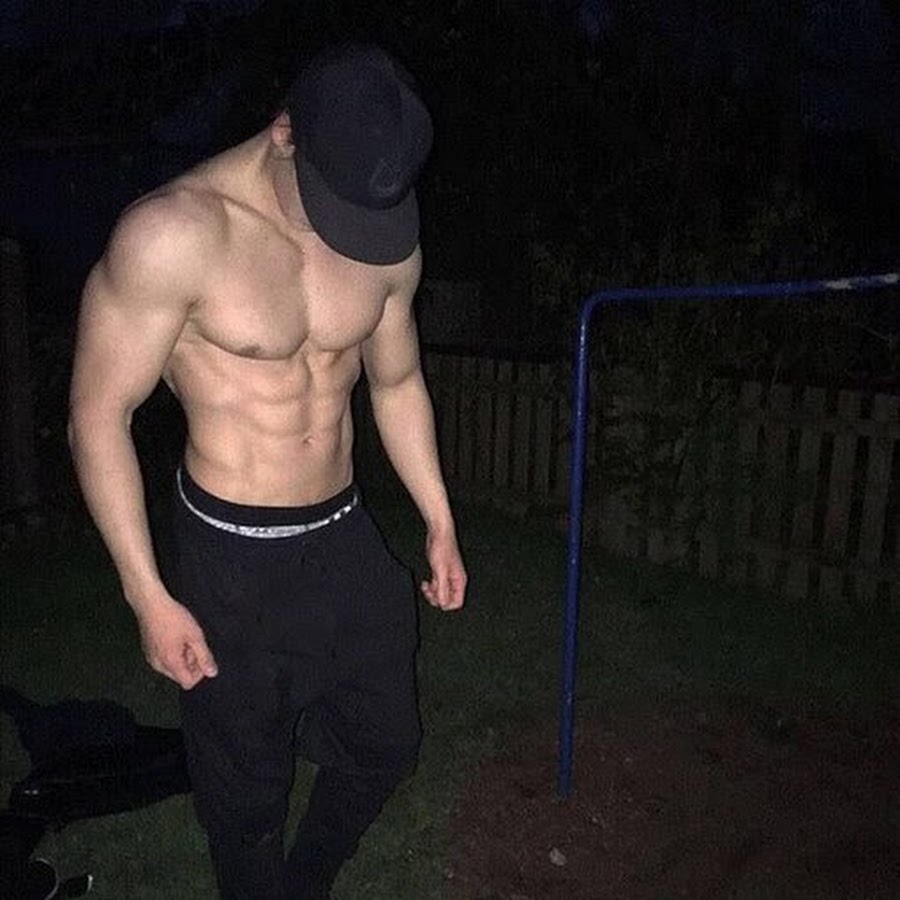 Фото парня без лица в социальных