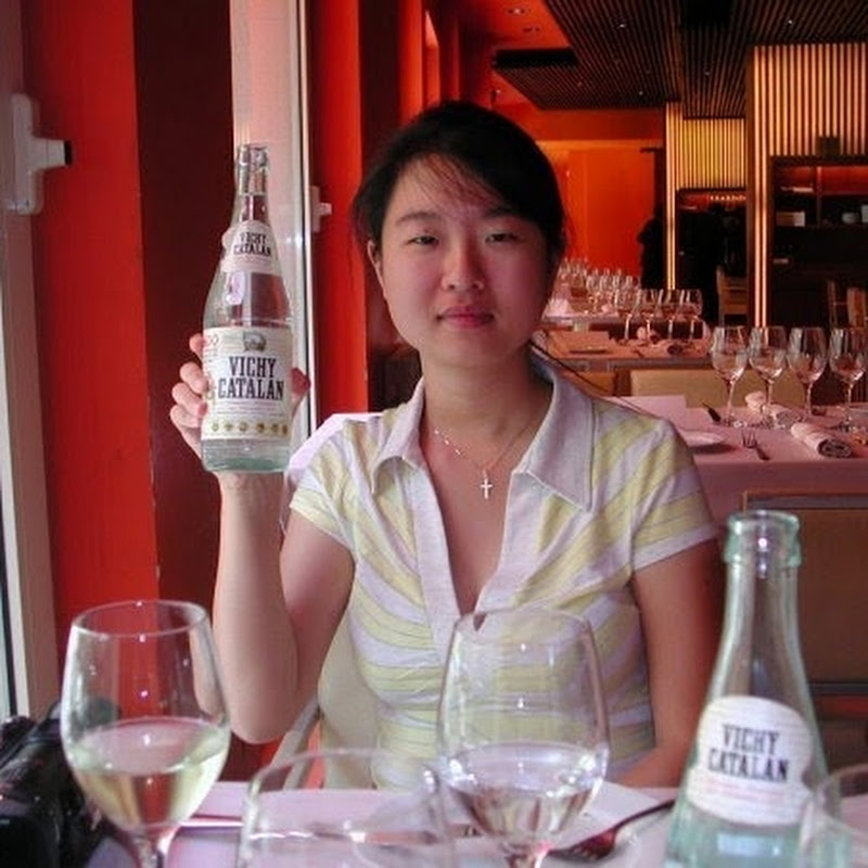 Vicki Tan