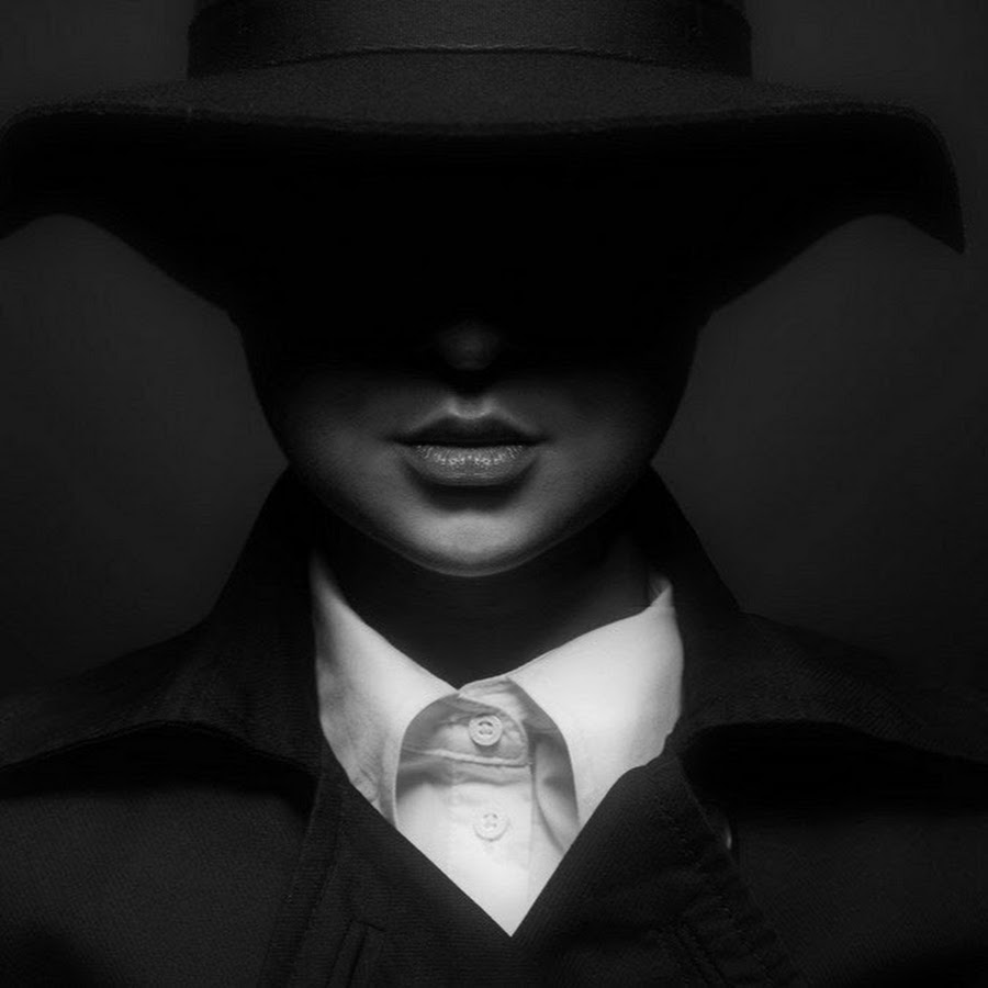 Человек инкогнито. Стонкс инкогнито. Человек в шляпе инкогнито. Неизвестный человек в шляпе