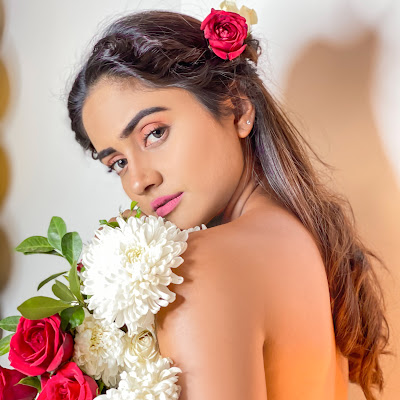 निशा गुरगैन जीवनी, विकी, उम्र, ऊंचाई, परिवार, तस्वीरें और अधिक