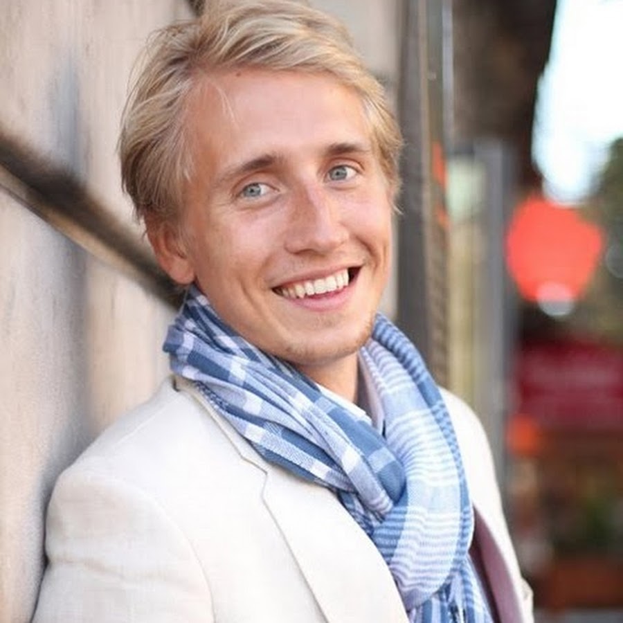 Алекс самый. Алекс самый. Куплинов и алекс. Куплинов алекс и колян. Летсплейщик алекс позитив.