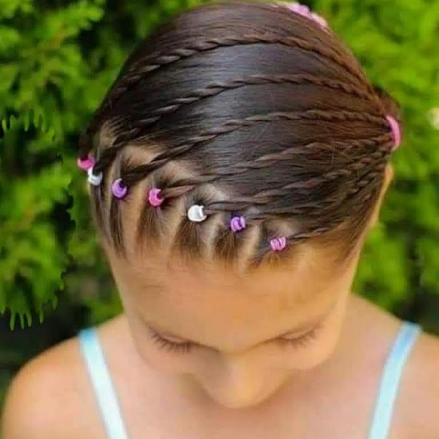 Причёски на короткие волосы для девочек. Детские косички на короткие волосы. Причёски на короткие волосы для девочек 5 лет. Косички на короткие волосы для девочек