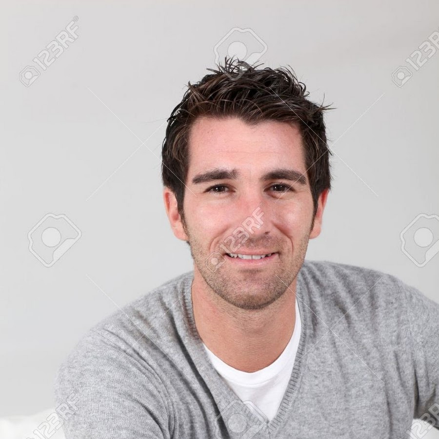 30 year old brunette man. Голландские мужчины. Чарли луске голос. Голландский актер. Чарли луске.