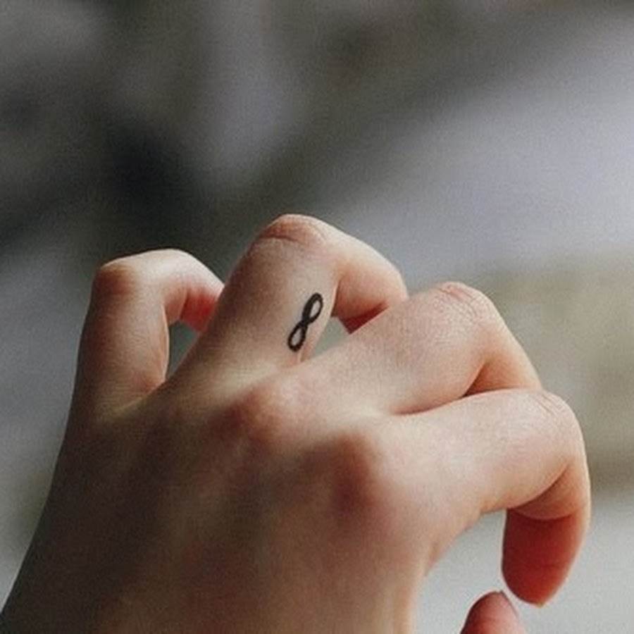 тату бесконечность на пальце. тату бесконечность на пальце. тату кольца. кольцо "бесконечность". бесконечность на пальце.