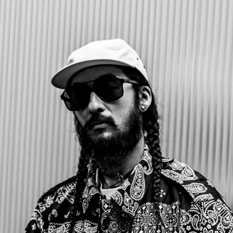 NAOKI KUZE - 網紅的藏寶箱 