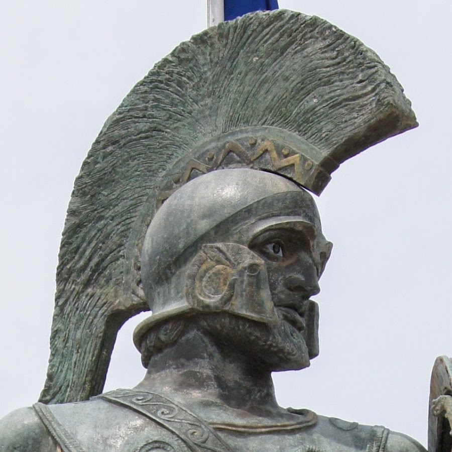 Tw troy. Царь леонид скульптура. Леонид в фермопилах жак-луи давид. Демарат царь спарты. Царь леонид древняя греция.