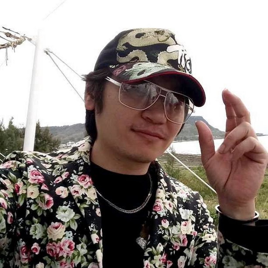 白同學生活日常 Youtube