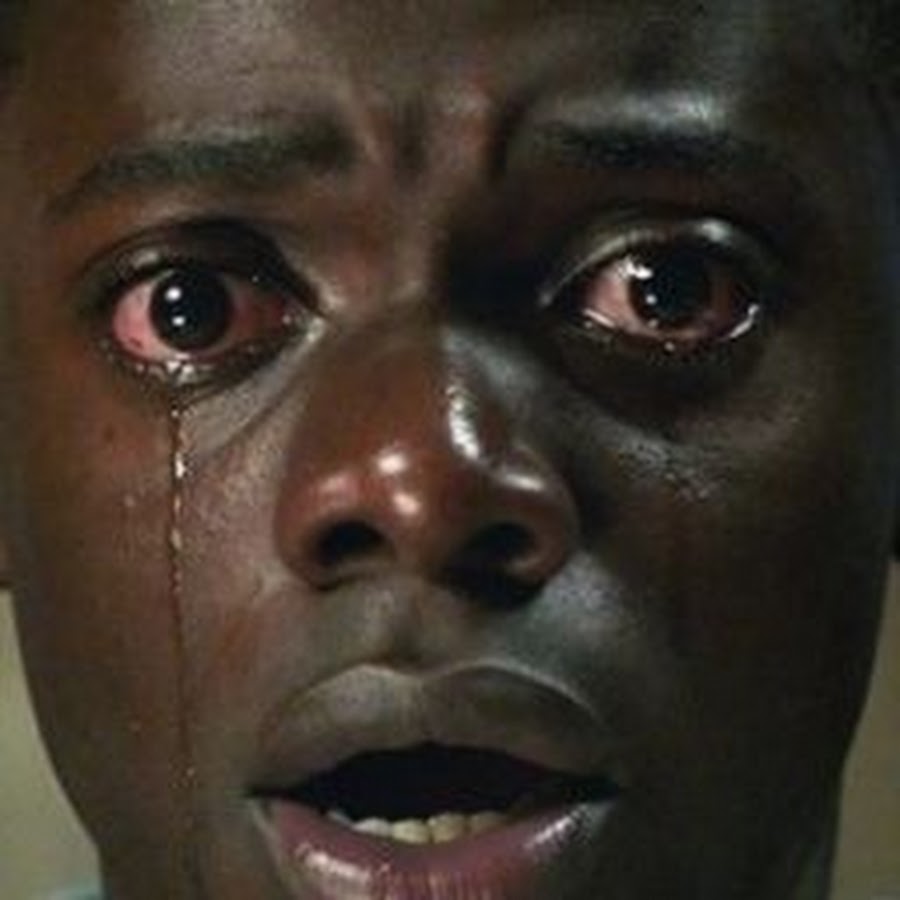 Плачущий афроамериканец. Темнокожий гиф. Африканские дети плачут. Слезы детей африканских. Черный плачет.