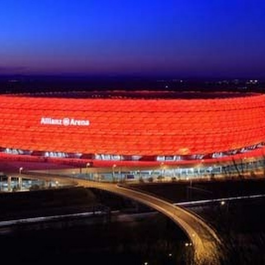 Стадионы германии. Футбольный стадион «Альянц Арена» в Мюнхене. Allianz Arena в Мюнхене. Бавария Альянц Арена. Альянц Арена Мюнхен Bavaria.