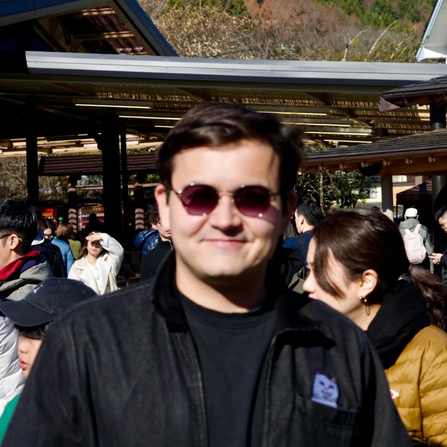 Мужчина пьет пиво. Хованский с пивом. Пив обзор. Тайга new бп 3850 обзор. Пиво 1966.