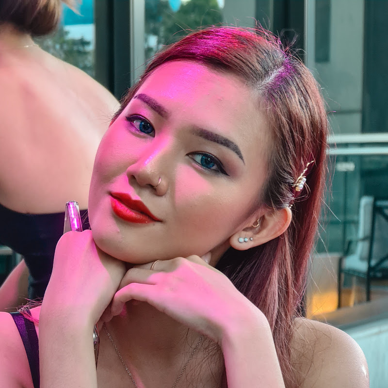 Shu Faye Wong - 網紅的藏寶箱 