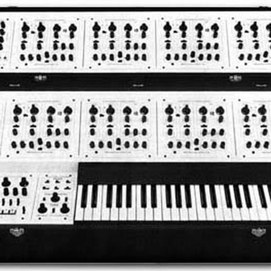 Four voice. Oberheim eight Voice. Оберхейм синтезатор двухмануельный. Oberheim 8 Voice. Eight Voice Oberheim Dual manual.