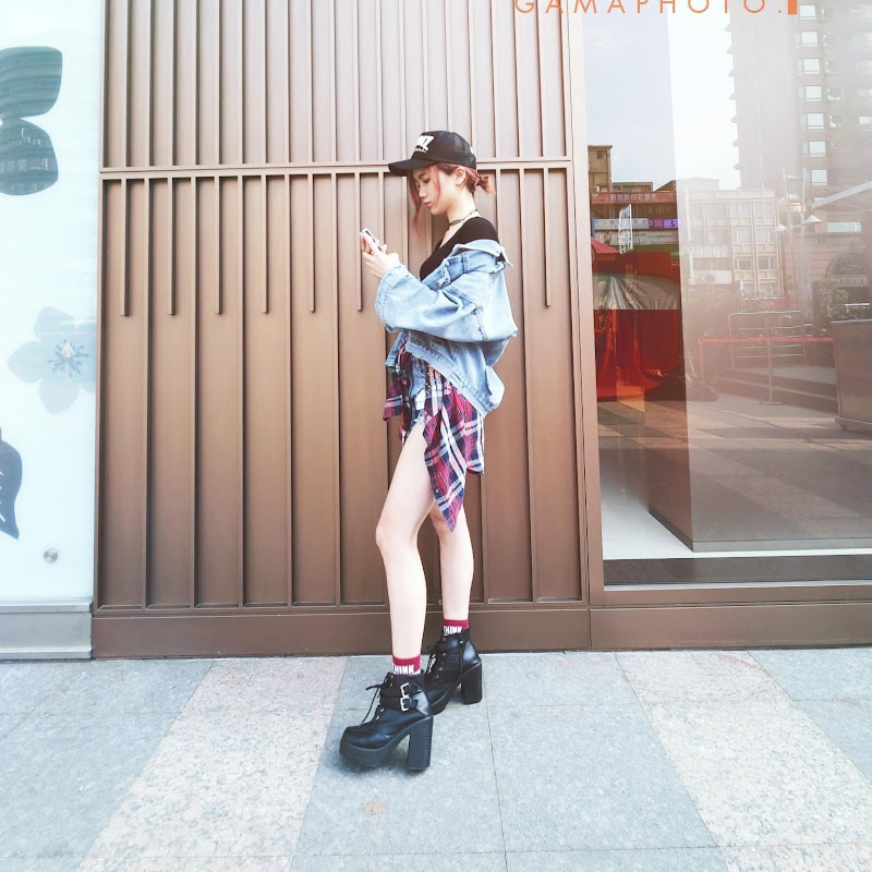 你的女孩汁橙 - 網紅的藏寶箱 