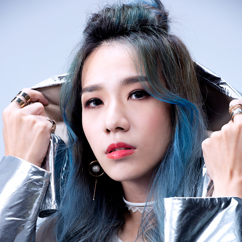 Sara Shang - 網紅的藏寶箱 