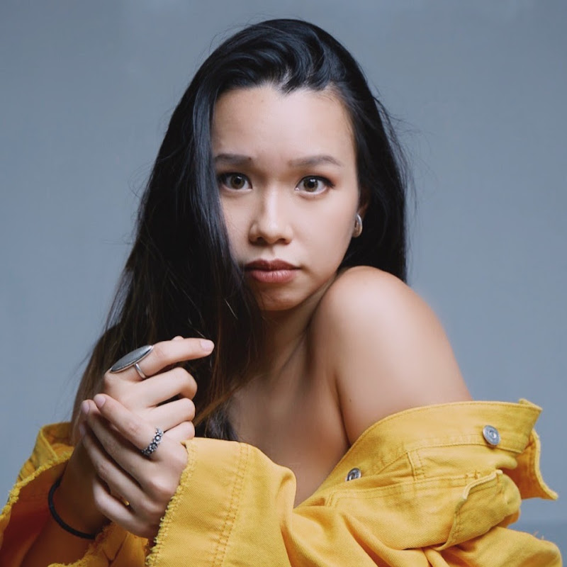 Yung Yan Yin - 網紅的藏寶箱 