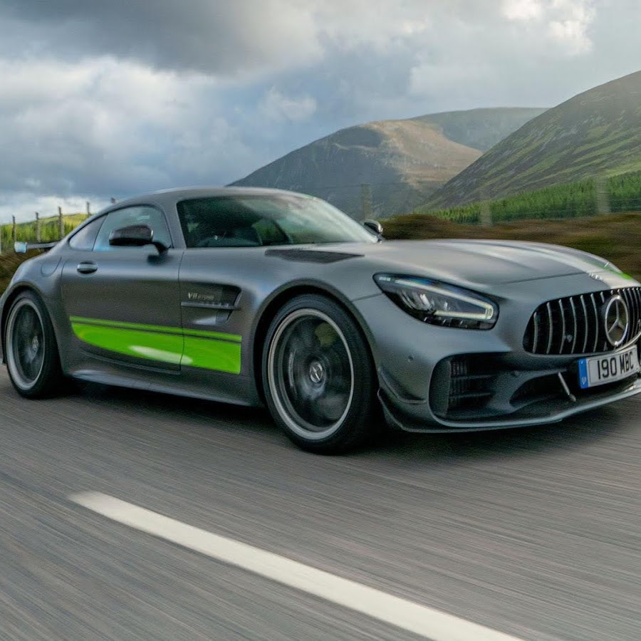 Mercedes AMG GTR Pro 2021