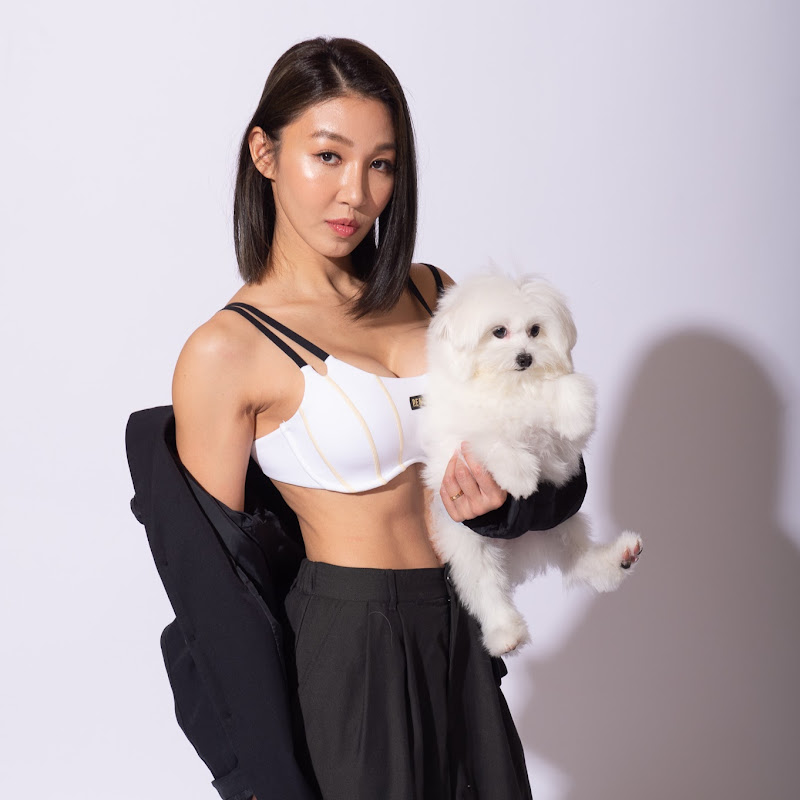 筋肉媽媽 - 網紅的藏寶箱 