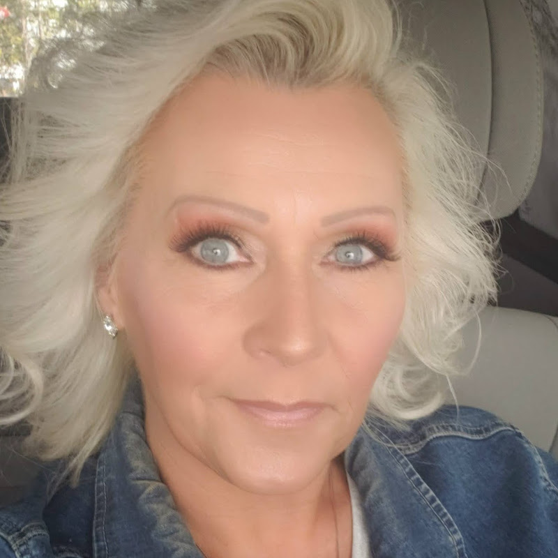 Miss Vicki