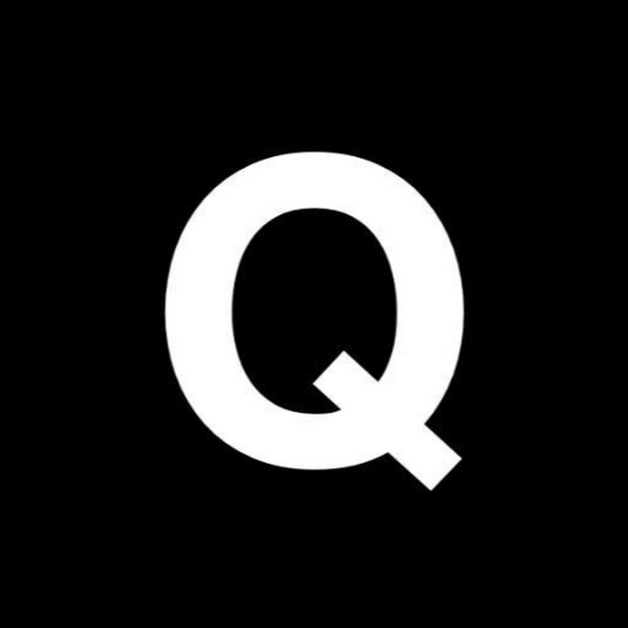 Буква q. Буква d. Буква а с короной. Красивая буква q. Красивая буква q.