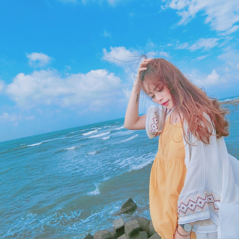 Quinie - 網紅的藏寶箱 