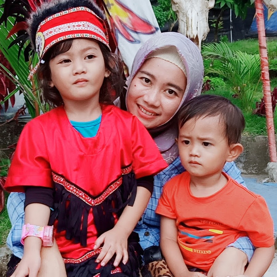 Salsa And Family Youtube