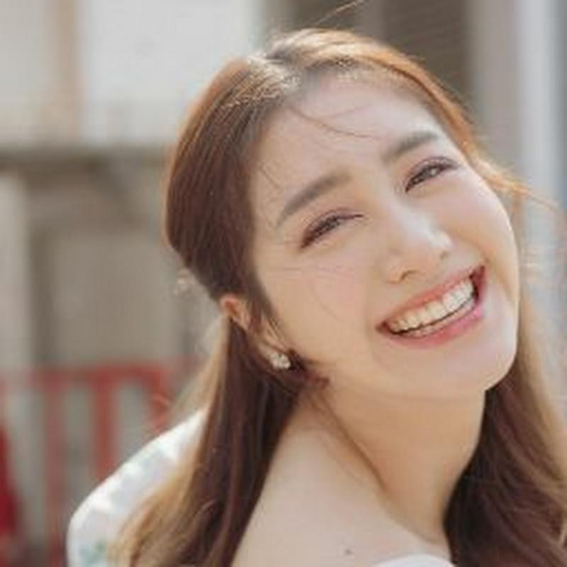 PimNiyom - 網紅的藏寶箱 