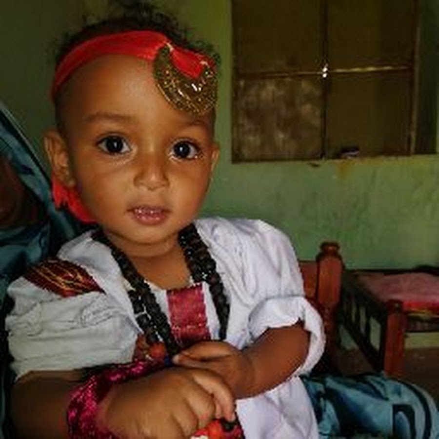 Хафиза надпись. Аль ахад имя аллаха. Шейх аль вахид. Elbat esmasi. Аль вахид.