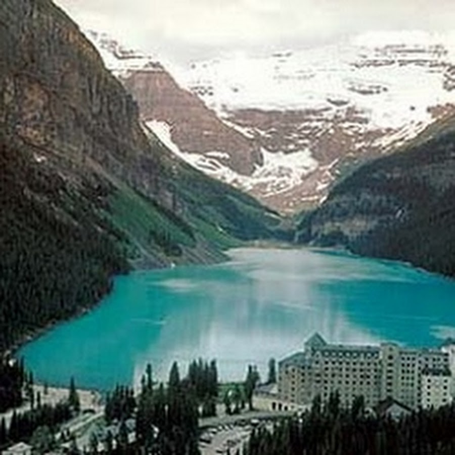 Отель Fairmont Chateau Lake Louise в Канаде