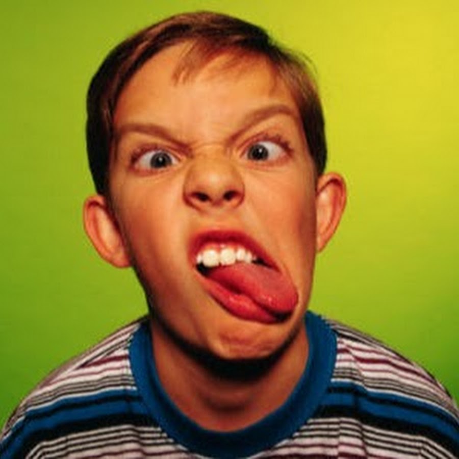 Открой глупый. Картинки с трека stupid boy. Stupid boy HMV 3d. I eat you stupid boy.