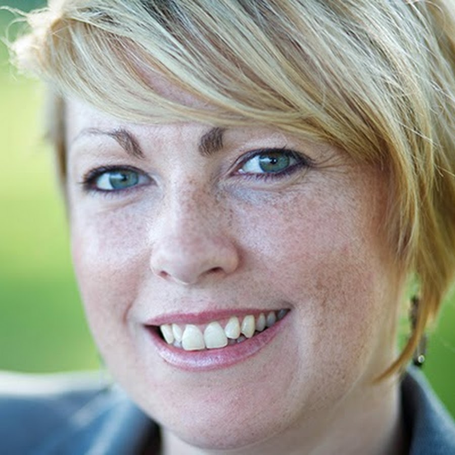 AKedOLQwkUhNt_DncW44DaL6VlBbdBg9c-6bGGkBMoyFXZE=s900-c-k-c0x00ffffff-no-rj