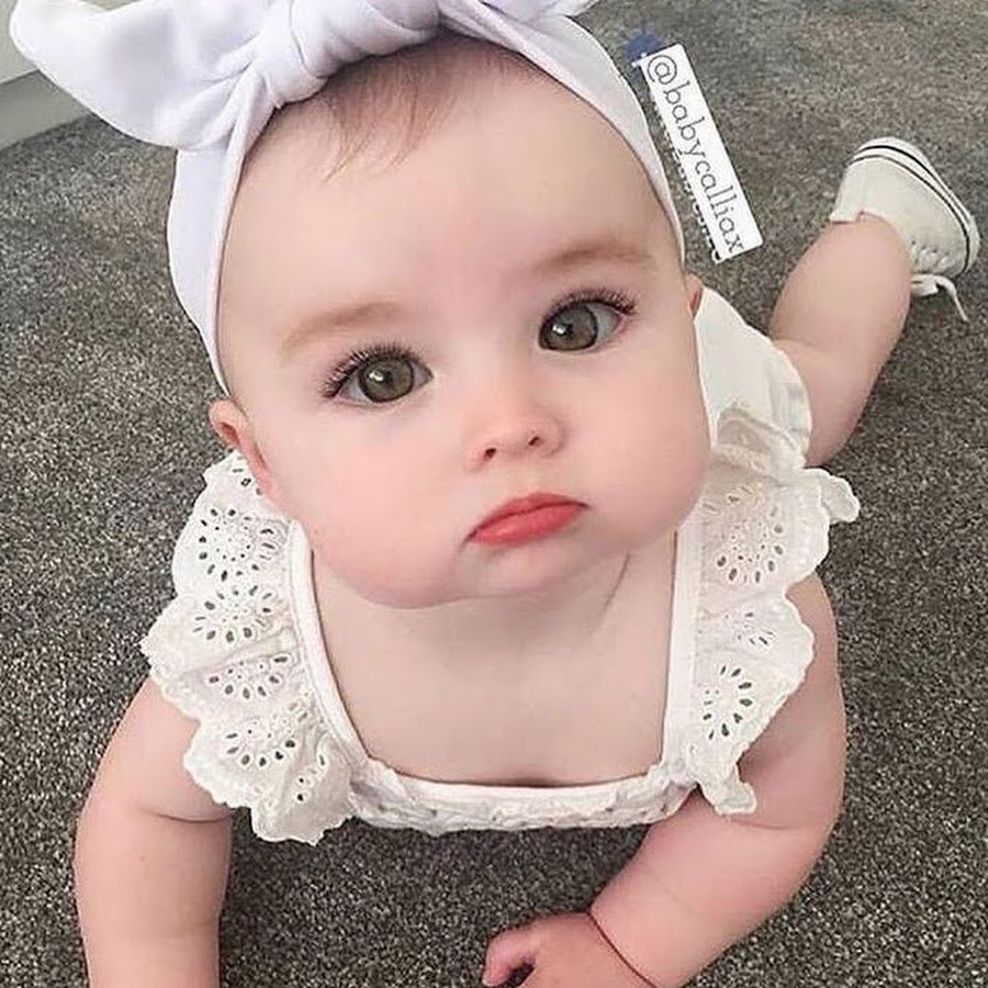 Why baby лицо. Емае логотип. Ёмаё детская одежда интернет-магазин. Шапка ёмаё. Тема емае.